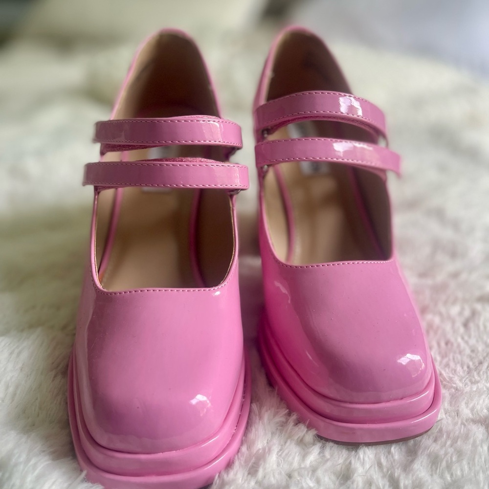 Steve Madden Pink Double Strap Women's Shoes